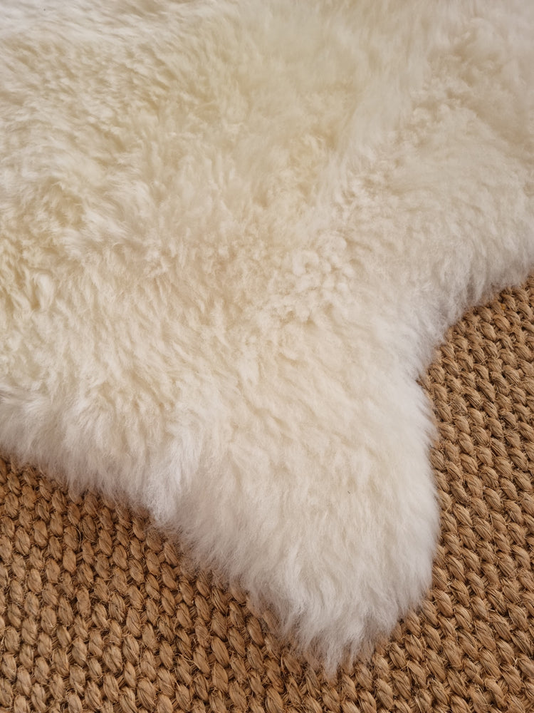 
            
                Load image into Gallery viewer, NZ Sheepskin Long Hair - Milk - ideal for draping or floor rug
            
        