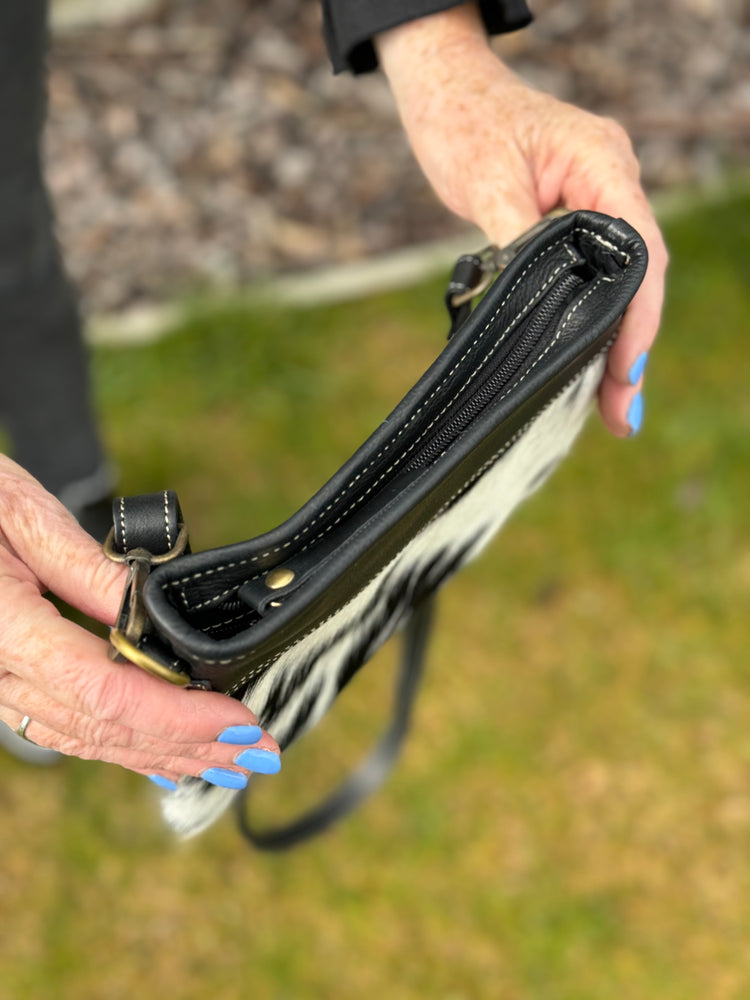 On The Go Shoulder Bag - Black + White Salt & Pepper