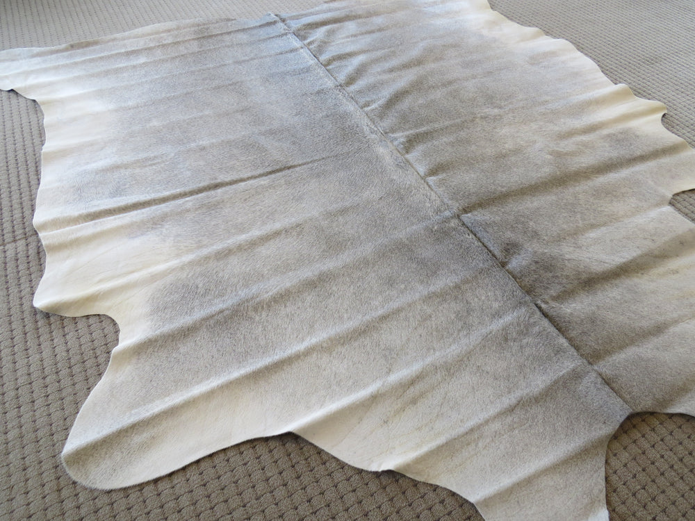 Large Cowhide - Grey