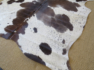 
            
                Load image into Gallery viewer, Cowhide Medium  - Black Brown Slate Tri Colour
            
        