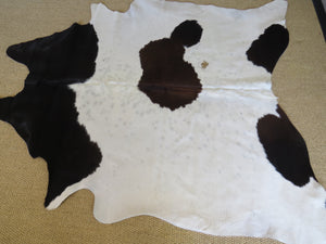 
            
                Load image into Gallery viewer, Cowhide Medium  - Tri Colour
            
        