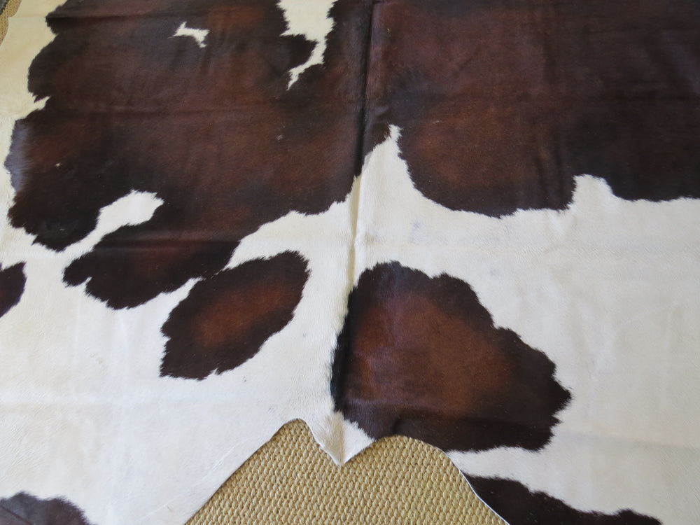 Super Cowhide Red Black