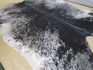
            
                Load image into Gallery viewer, Large Cowhide - Black + White Salt &amp;amp; Pepper (Speckled Park)
            
        