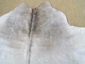 
            
                Load image into Gallery viewer, Large Cowhide - Taupe Grey
            
        