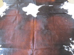 
            
                Load image into Gallery viewer, Large Cowhide - Red Black
            
        
