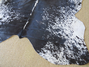 
            
                Load image into Gallery viewer, SALE Large Cowhide - Black Brown + White Salt &amp;amp; Pepper (Speckled Park)
            
        