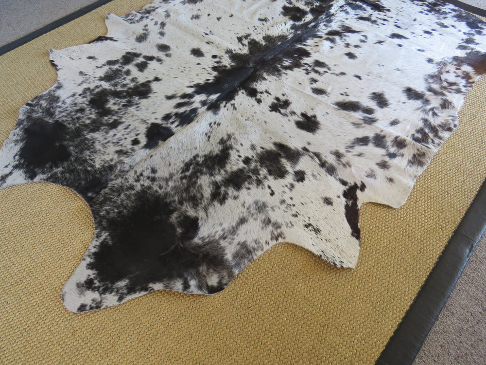 Large Cowhide - Black + White Salt & Pepper (Speckled Park)