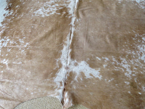 Large Cowhide - Champagne + White
