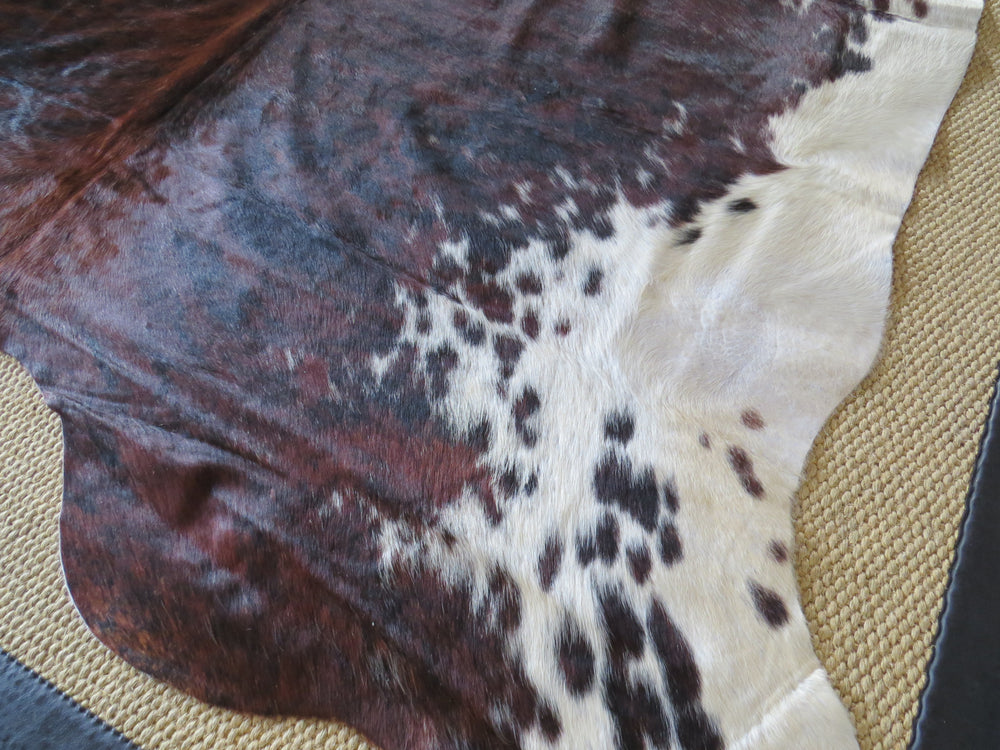 Large Cowhide - Dark Brindle