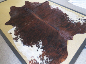 Large Cowhide - Dark Brindle