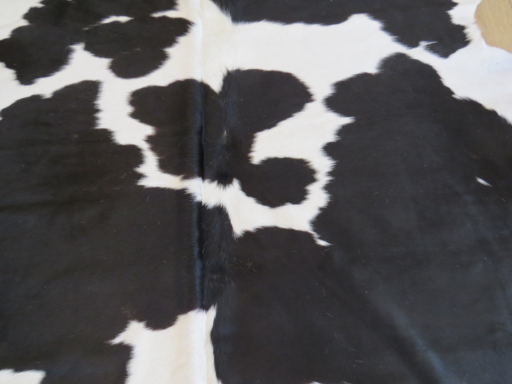 Large Cowhide - Black + White XL - great value