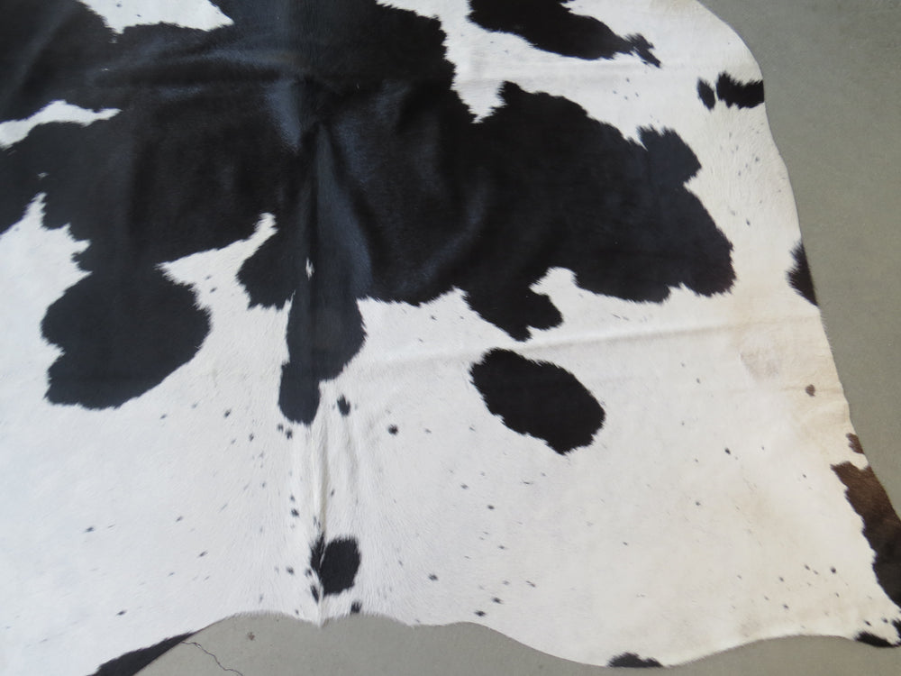 Cowhide Medium SKU 239 - Black & White