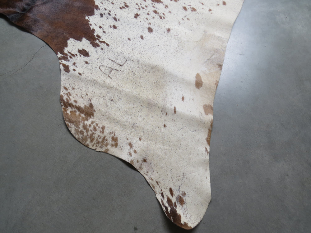 Cowhide Medium  SKU 255 - Tan + White Speckled