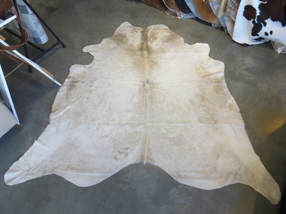 Premium Large Cowhide - Champagne - SKU 9253a