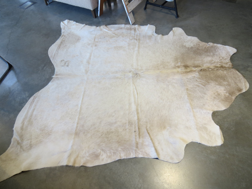 Premium Large Cowhide - Champagne - SKU 9253a