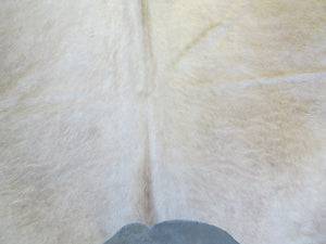 Premium Large Cowhide - Champagne - SKU 9250