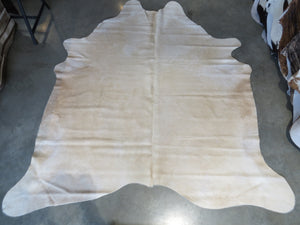 Large Cowhide - Blond - SKU 9476