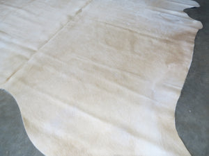 Large Cowhide - Blond - SKU 9476