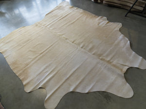 Large Cowhide - Blond - SKU 9476
