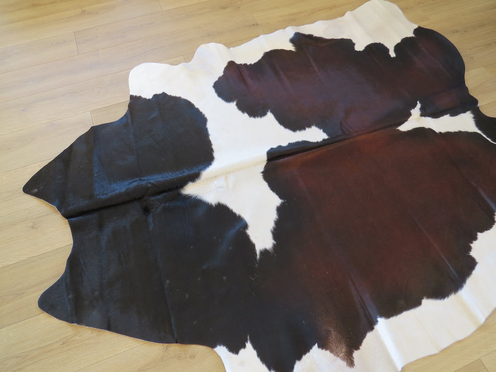Large Cowhide - Red Black - SKU 9483