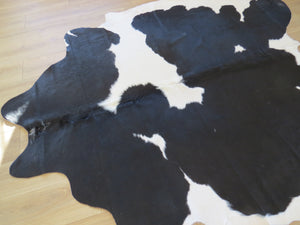 Large Cowhide - Black and White - SKU 9498