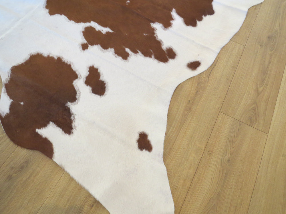Large Cowhide - Ayrshire - SKU 9492