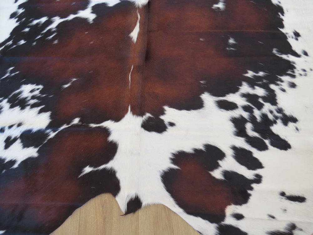 Large Cowhide - Red Black - SKU 9484