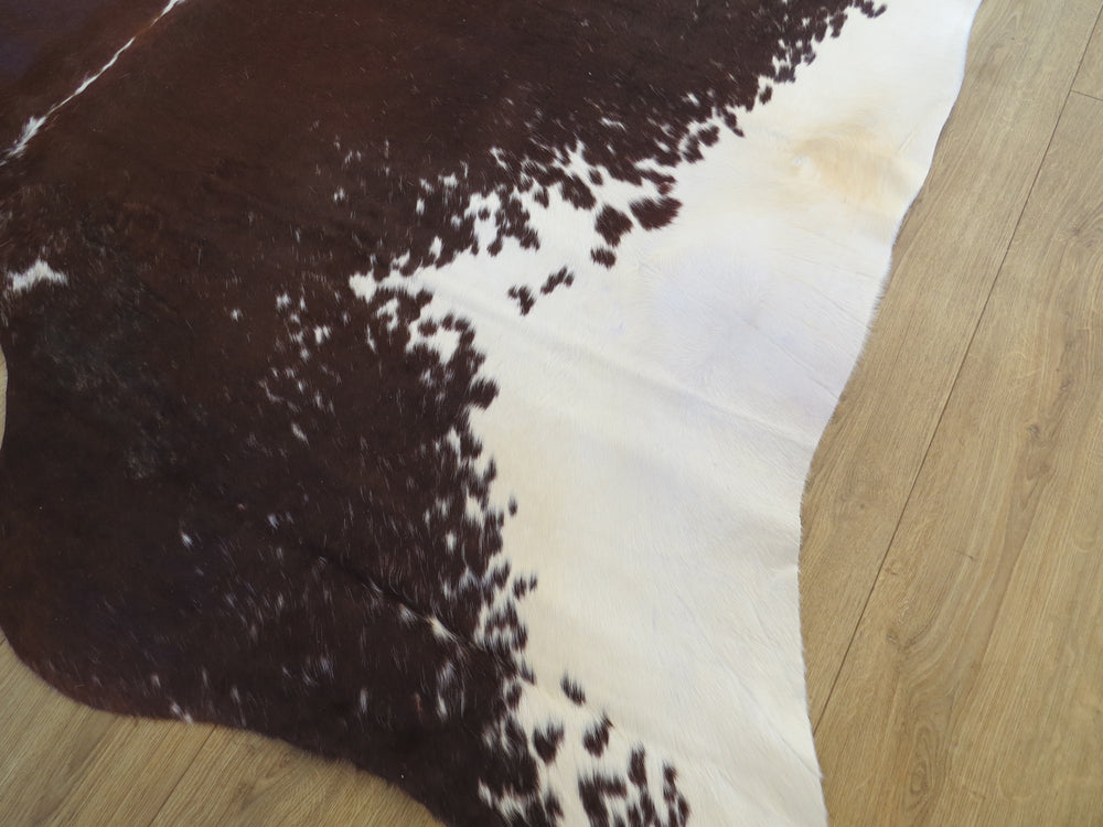Large Cowhide - Rhone Brown + White - SKU 9491