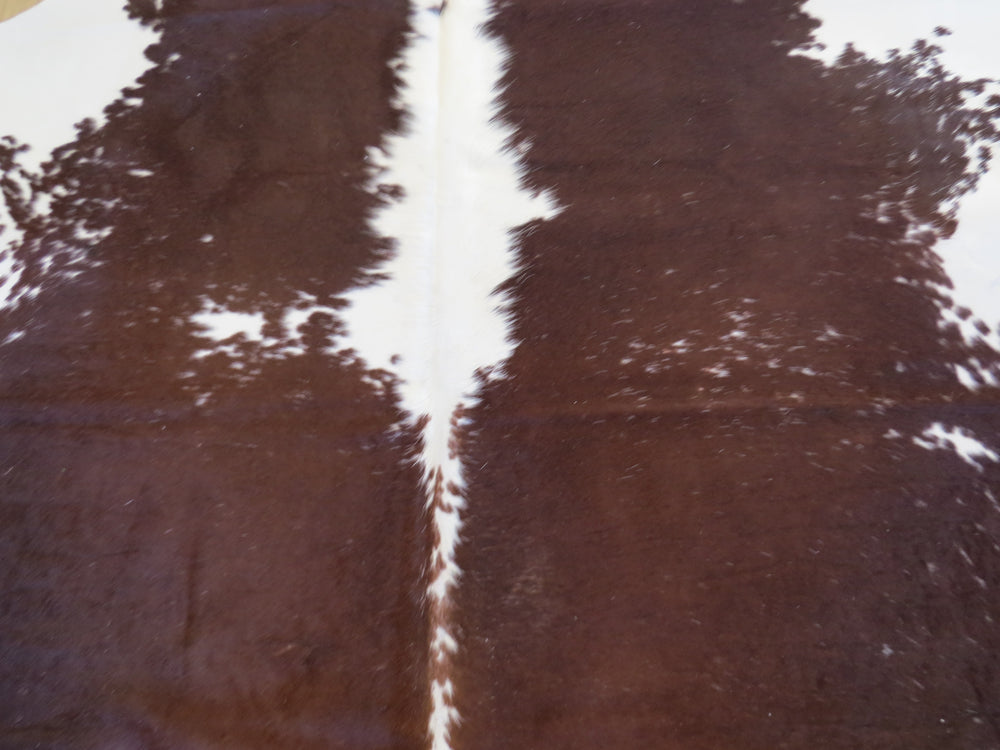 Large Cowhide - Rhone Brown + White - SKU 9491