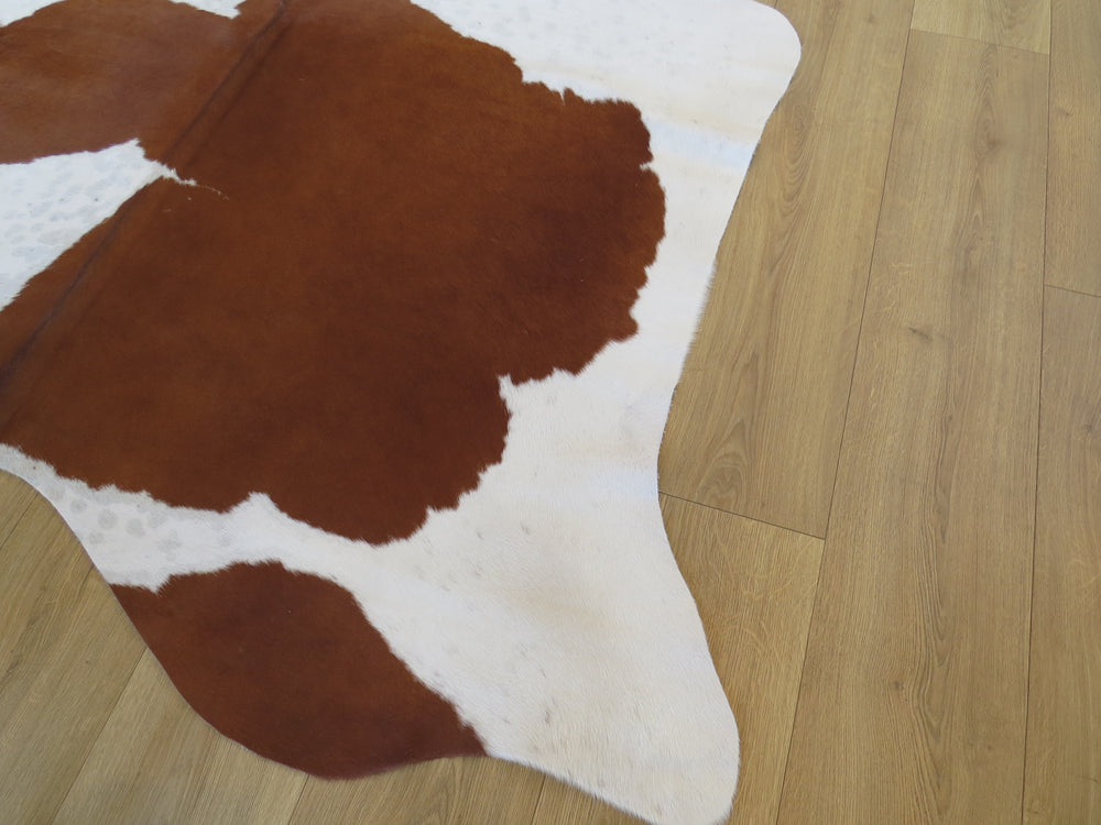 Cowhide Medium SKU 259  - Ayrshire
