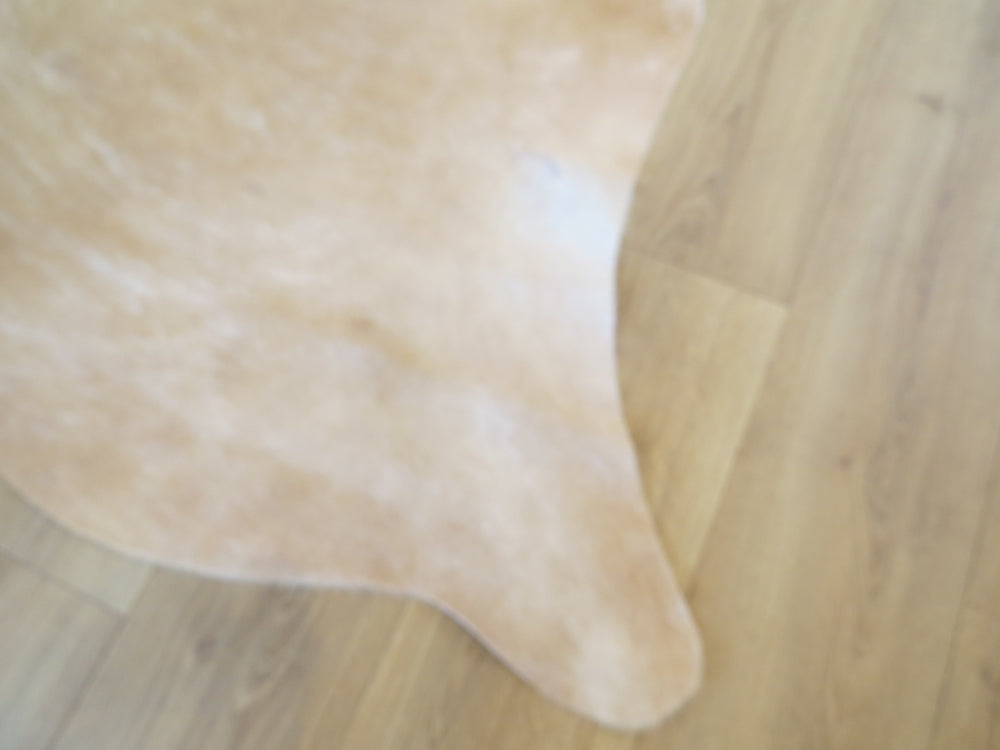 Cowhide Medium SKU 726  - Blond Swirl