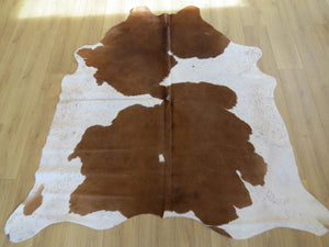 Cowhide Medium SKU 725  - Ayrshire