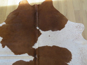 Cowhide Medium SKU 725  - Ayrshire
