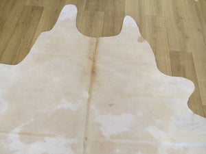 Large Cowhide - Blond - SKU 9747