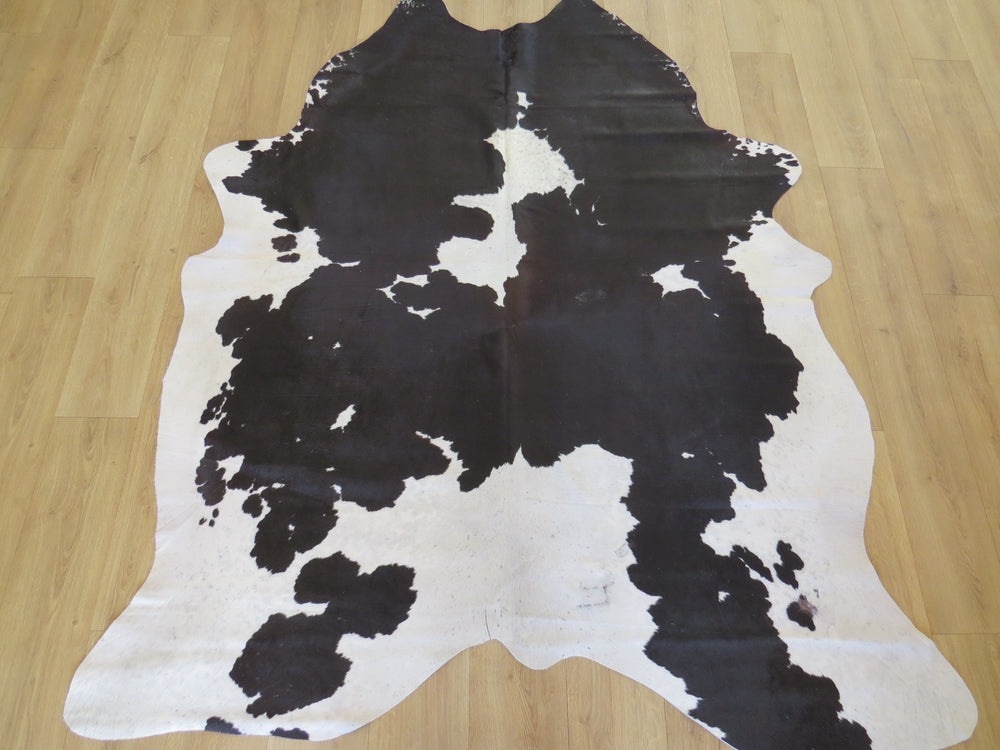 Large Cowhide - Black + White - SKU 9731