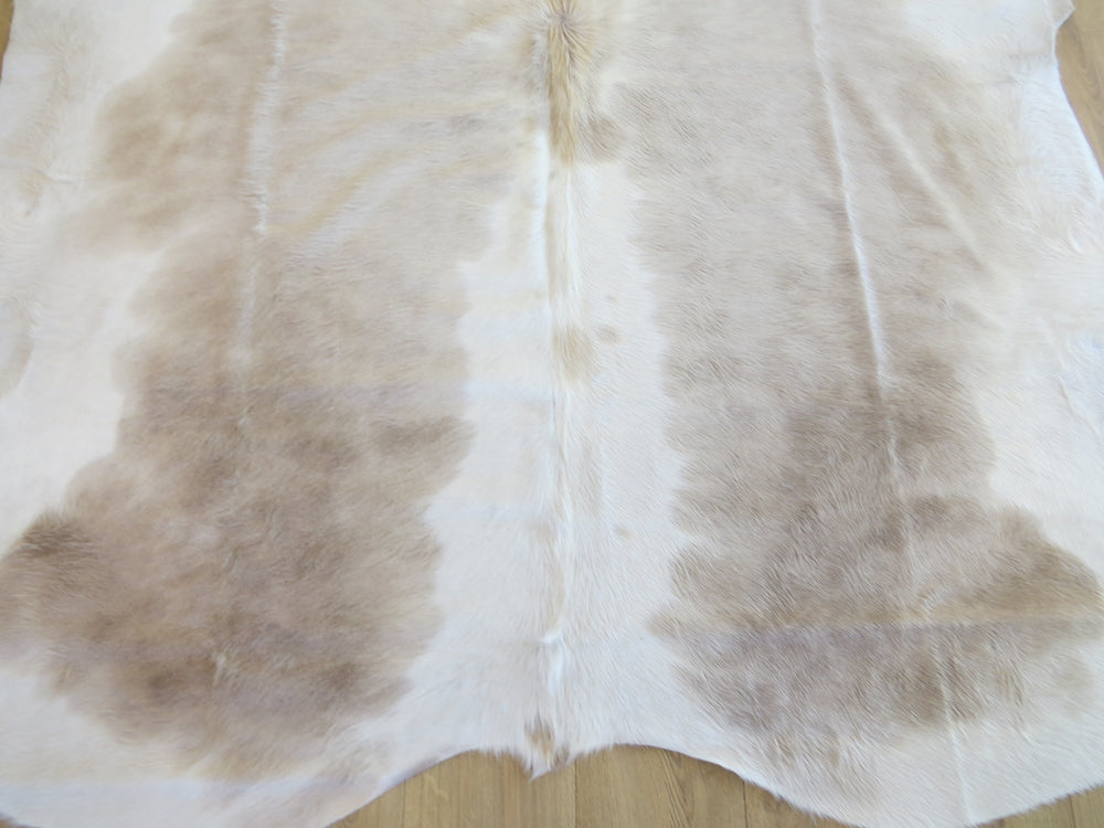 Premium Large Cowhide - Champagne & White - SKU 9705