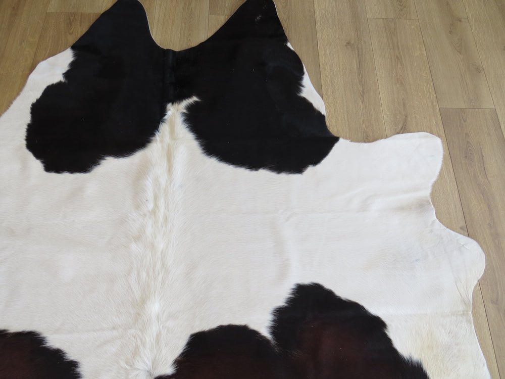 Large Cowhide - Red Black White Dominant - SKU 9755
