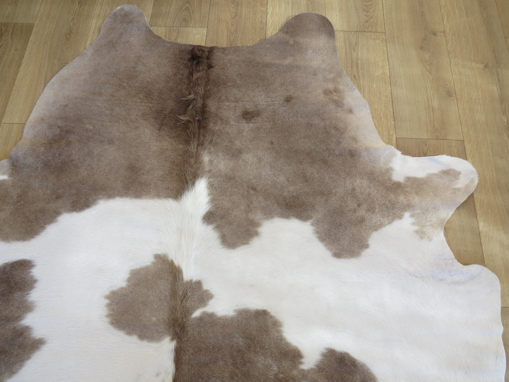 Cowhide Medium SKU 770- Taupe + White