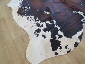 Large Cowhide - Red Black - SKU 9715