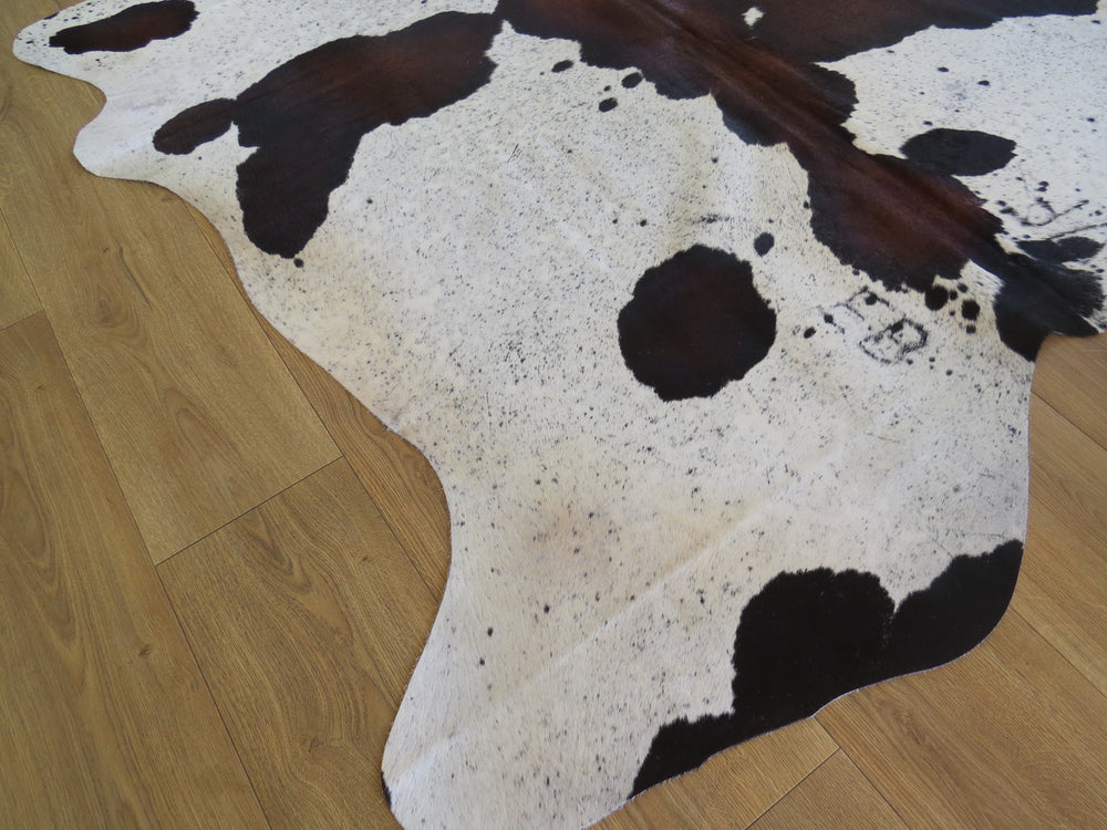 Large Cowhide - Red Black - SKU 9795