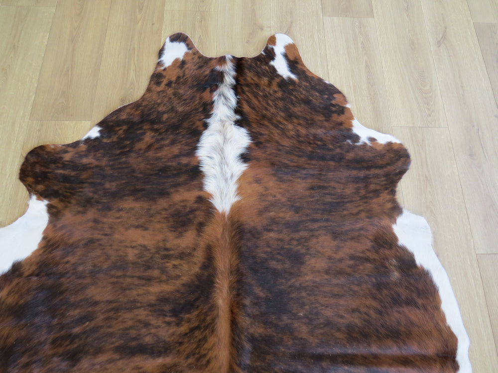 Cowhide Medium SKU 787  - Dark Brindle Brindle