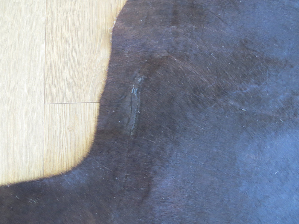 SALE Cowhide Medium - Black & White SKU 798