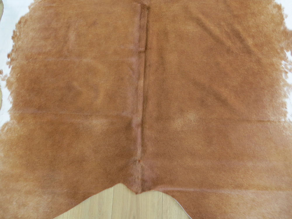 Large Cowhide - Soft Tan + White - SKU 9738