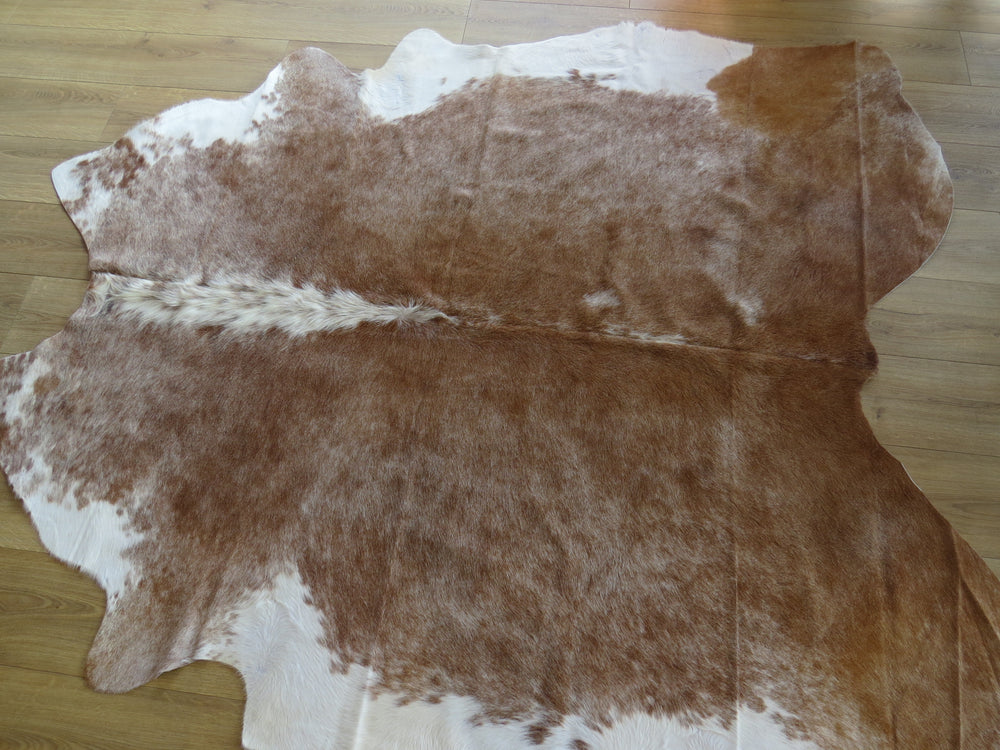 Large Cowhide - Frosted Chestnut + White - SKU 9801