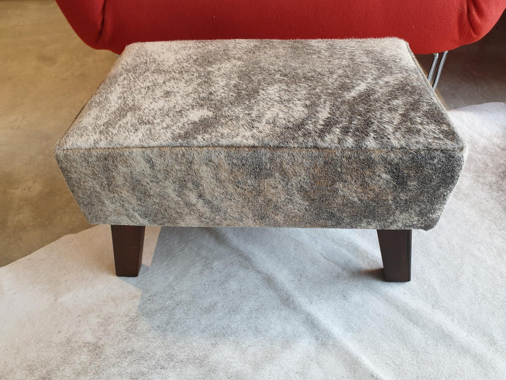 
            
                Load image into Gallery viewer, Light Brindle Angled Leg Footstool B
            
        
